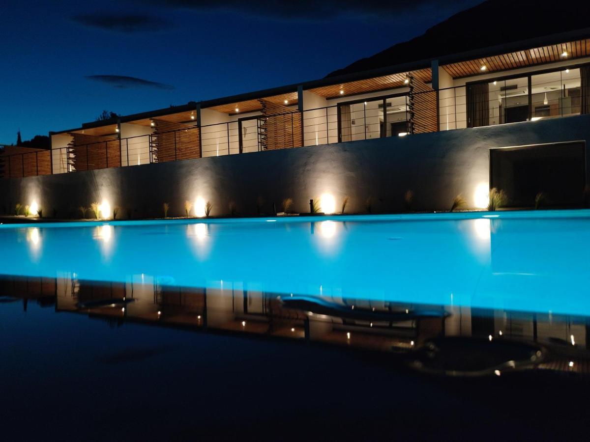 Kefalonian Escape Suites Valerianos Экстерьер фото